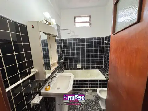 Departamento en Venta en Isidro Casanova, USD 65.000