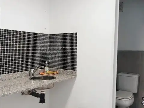 Oficina en Alquiler en Vicente López Vías / Maipú, $ 1.300.000