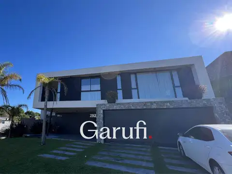 Casa en Venta Financiada y alquiler temporal en Costa Esmeralda Deportivo 1 con Jacuzzi