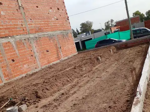 Terreno en Venta en Guillermo E Hudson, USD 28.000