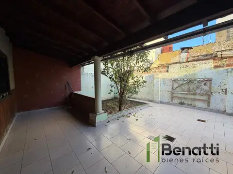 Depto Tipo Casa en Alquiler de 2 ambientes