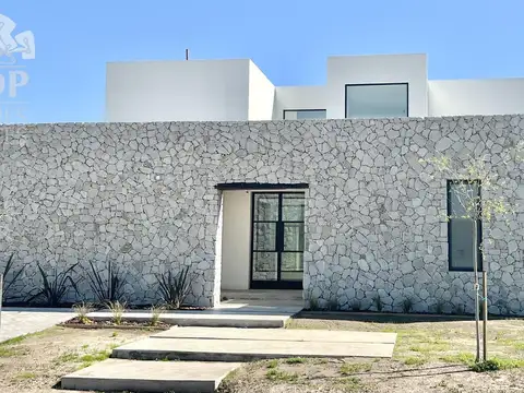 Casa  en Venta en Santa Ana, Villanueva, Tigre