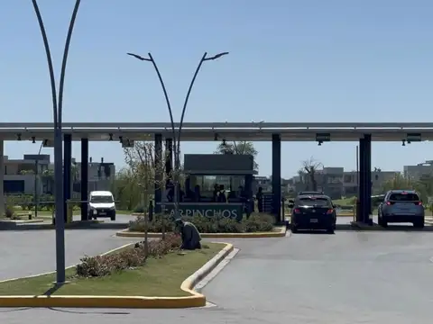 Lote al Agua en Venta en Carpinchos, Nordelta 100