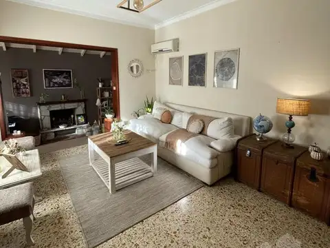 Casa en Venta en Castelar Norte, USD 225.000