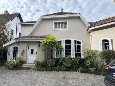 Casa en Venta de 5 dormitorios