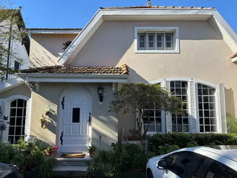 Casa en Venta al Noreste