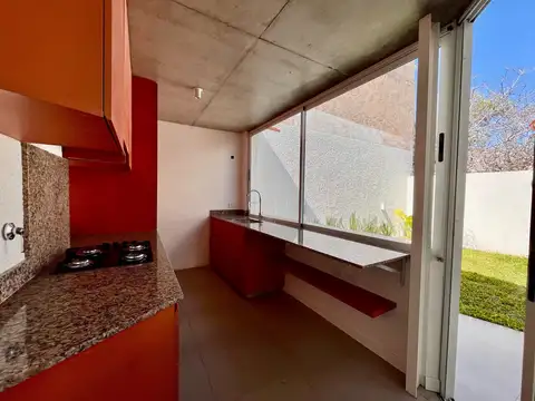 Depto Tipo Casa 4 ambientes con 1 baño