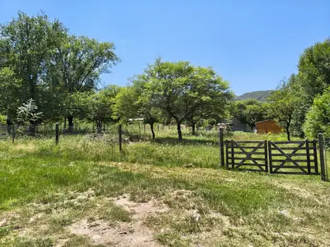 TERRENO DE 940 MTS VGB ESCRITURA Y SERVICIOS