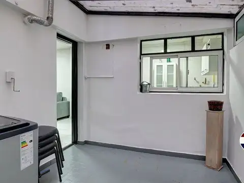 Amplio departamento 2 ambientes 2 patios Caballito