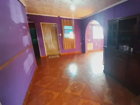 Casa 3 ambientes con 2 baños
