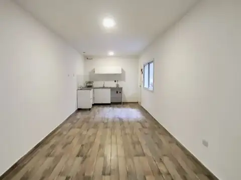 VENTA DEPARTAMENTO A ESTRENAR 1 PISO CON PATIO