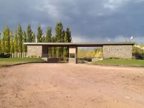 Terreno en Venta de 919,0 m2