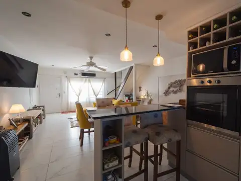 Depto Tipo Casa en Venta de 2 dormitorios
