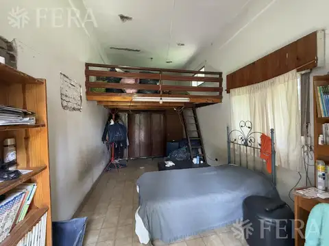 Venta casa 4 ambientes en Carlos Spegazzini