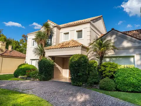 Casa en Venta en La Lonja, USD 297.000