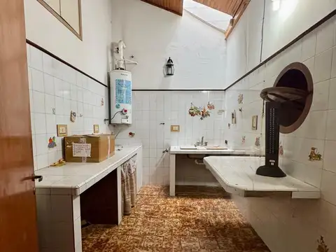 Casa en Venta con 1 cochera