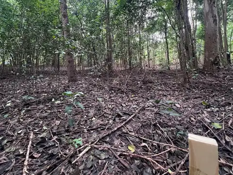En venta terreno a pocos metros del rio