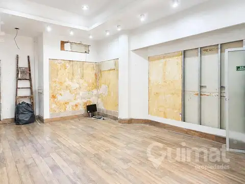 Local en Alquiler en Once, $ 4.000.000