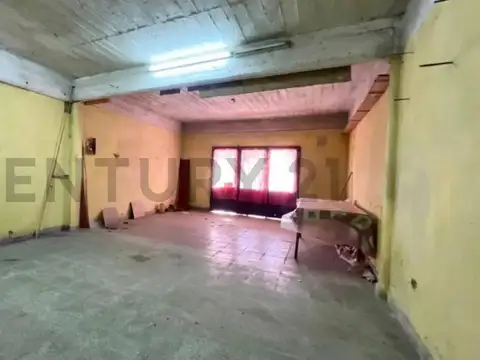 Venta Casa de 2 domitorios + Galpón, Villa Gobernador Gálvez