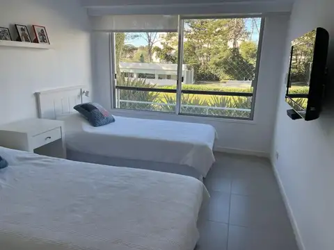 Departamento - ALQUILER_TEMPORAL - Uruguay, PLAYA BRAVA PUNTA DEL ESTE