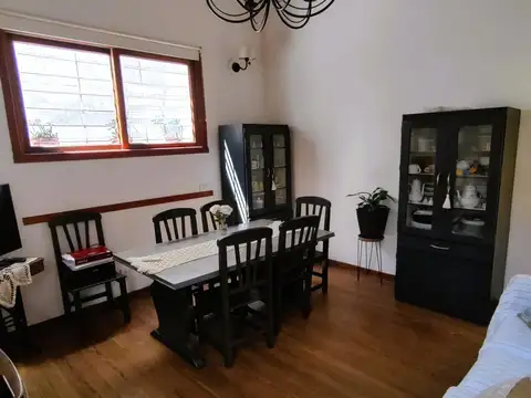 Depto Tipo Casa en Venta de 4 ambientes