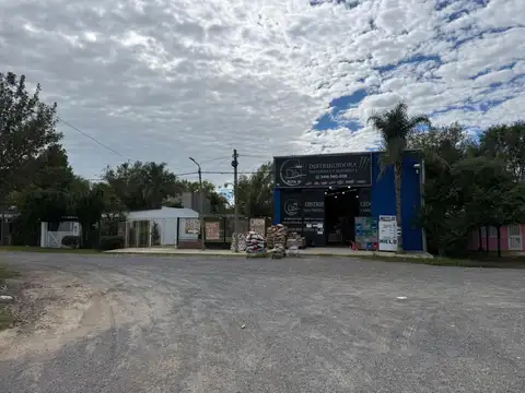 Venta galpón + terreno lindero sobre colectora,Ruta18, Alvear