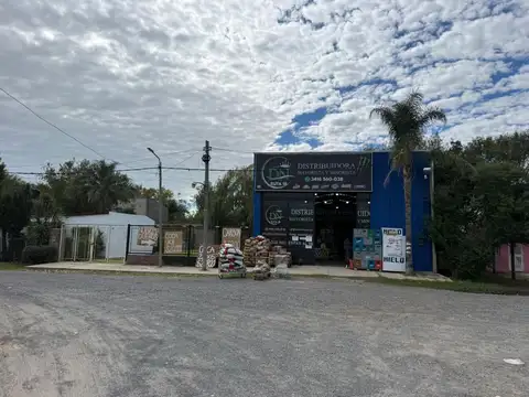 Galpon en Venta 30  mts Frente