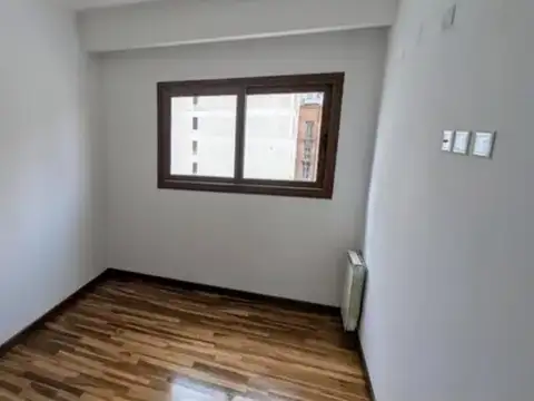 Departamento 5 ambientes con 1 baño