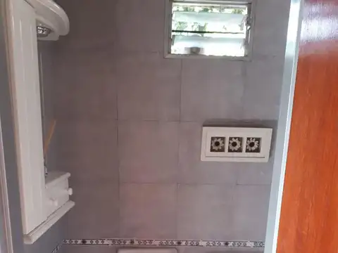 Casa en Venta en Moron, USD 200.000