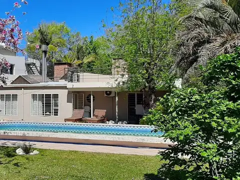 Venta Casa en Colastine con increíble ubicación
