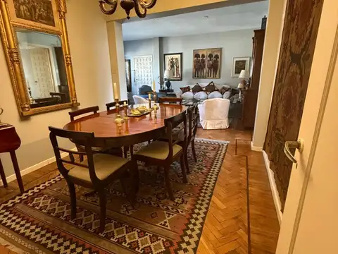 Departamento en Venta de 5 ambientes