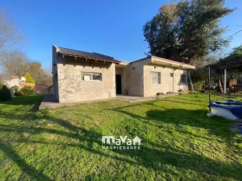 CASA EN VENTA - BARRIO LOS PIONEROS