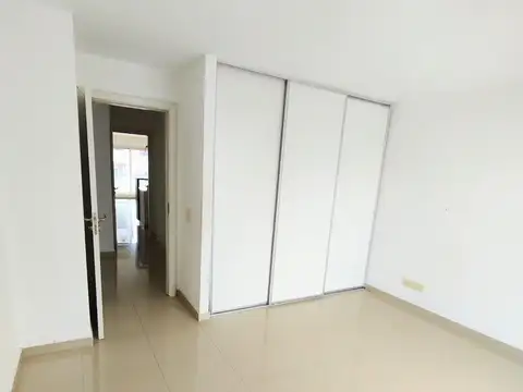 Departamento en Alquiler en Martin, $ 800.000