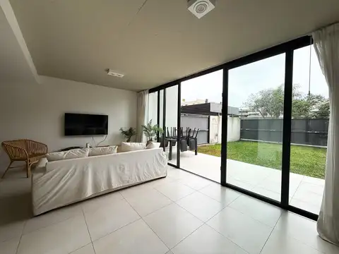 Departamento en Venta al Noreste