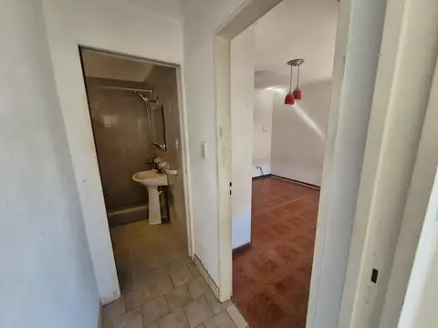 Depto Tipo Casa 2 ambientes con 1 baño