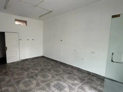 Local en Alquiler en San Fdo del Valle de Catamarca, $ 450.000