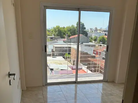 Departamento en Alquiler en Crucesita, $ 530.000