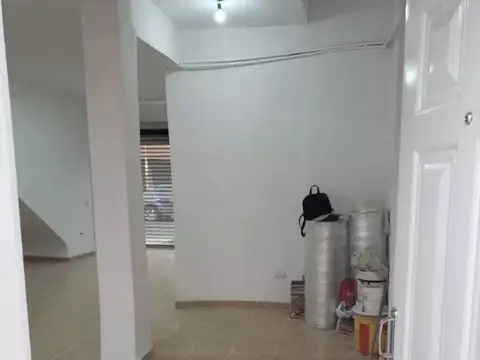 Local Dueño Vende.escucho Ofertas. Permuto Menor Valor