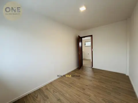 Duplex impecable 458 y 28 2 dorm, garage, parque
