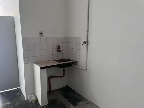 ALQUILER GALPON-LOCAL COMERCIAL MACROCENTRO