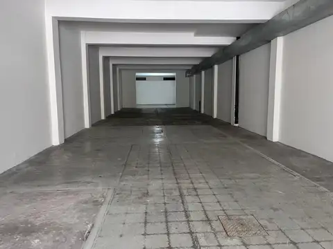 Galpon-Local. Macrocentro, Santiago del Estero 1100
