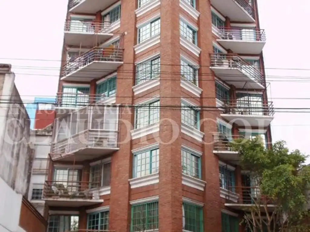 Alem Al 800 6° Piso - Morón