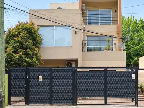 Departamento en Alquiler en Castelar Norte