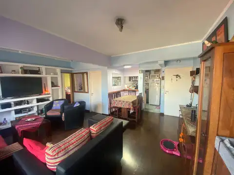 Cochabamba 400, Piso 3