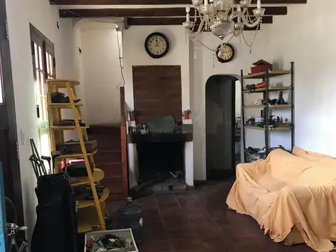 Casa en Venta en Ingeniero Adolfo Sourdeaux, USD 128.000