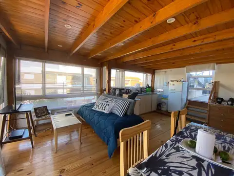 Depto Tipo Casa en Venta de 2 dormitorios