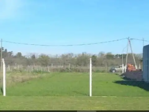 Terreno en Los Hornos 10 x 40 400 m2