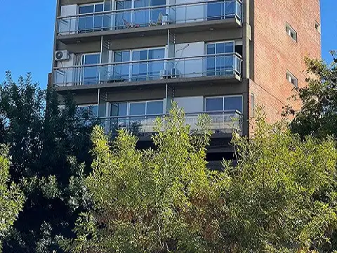 MONOAMBIENTE CON BALCÓN