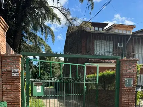 ALQUILER DEPARTAMENTO 2 AMBIENTES AMUEBLADO CON COCHERA