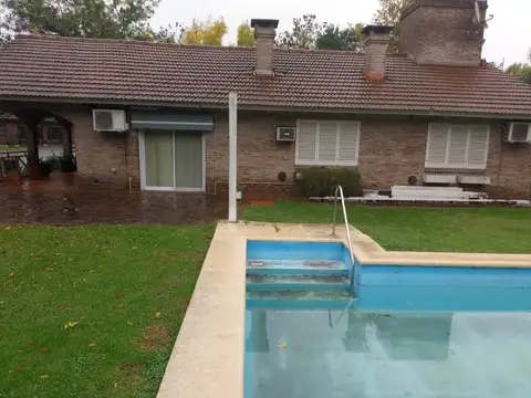 Autopista Acceso Oeste 100